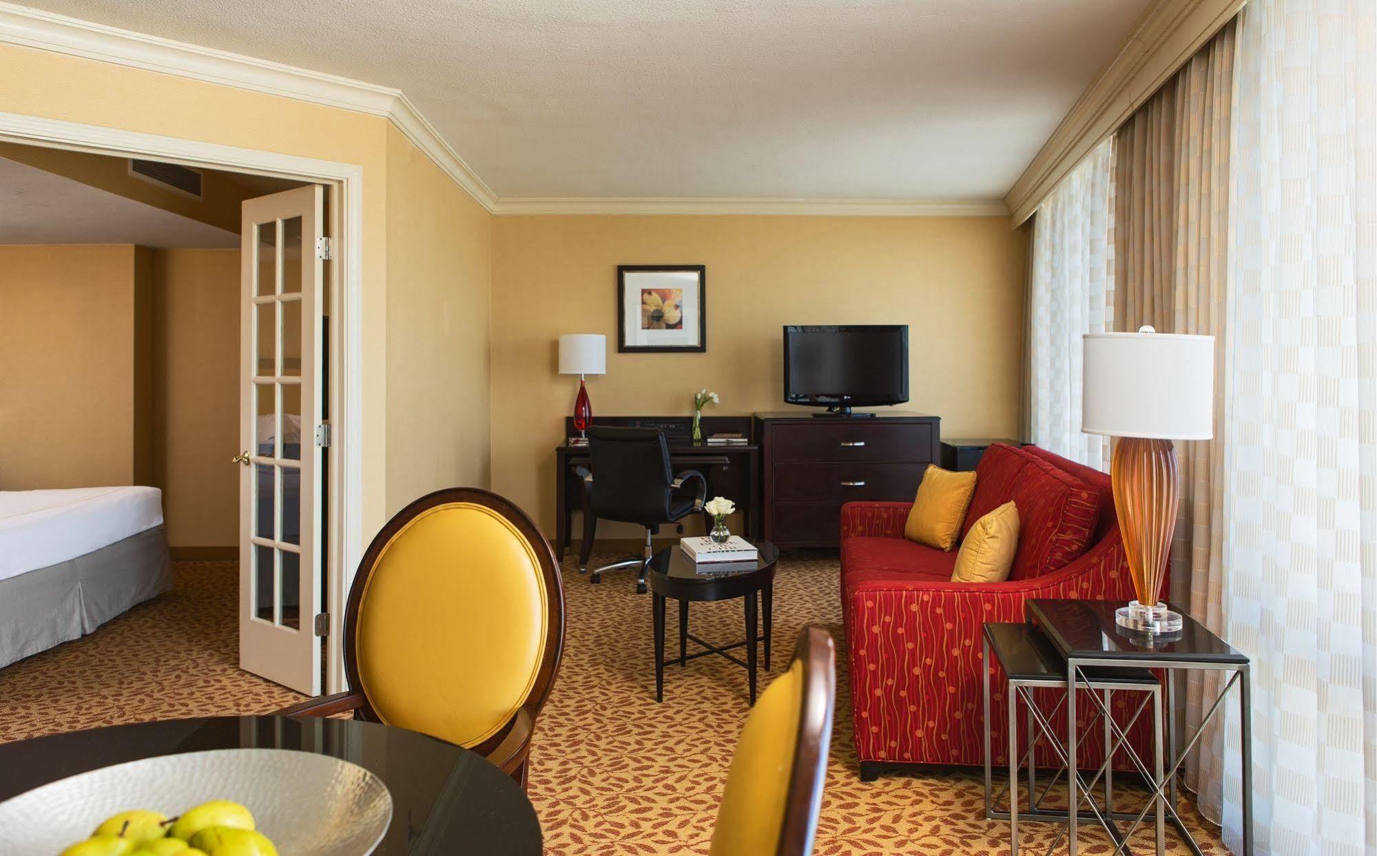 מלון Chicago Marriott אוק ברוק מראה חיצוני תמונה